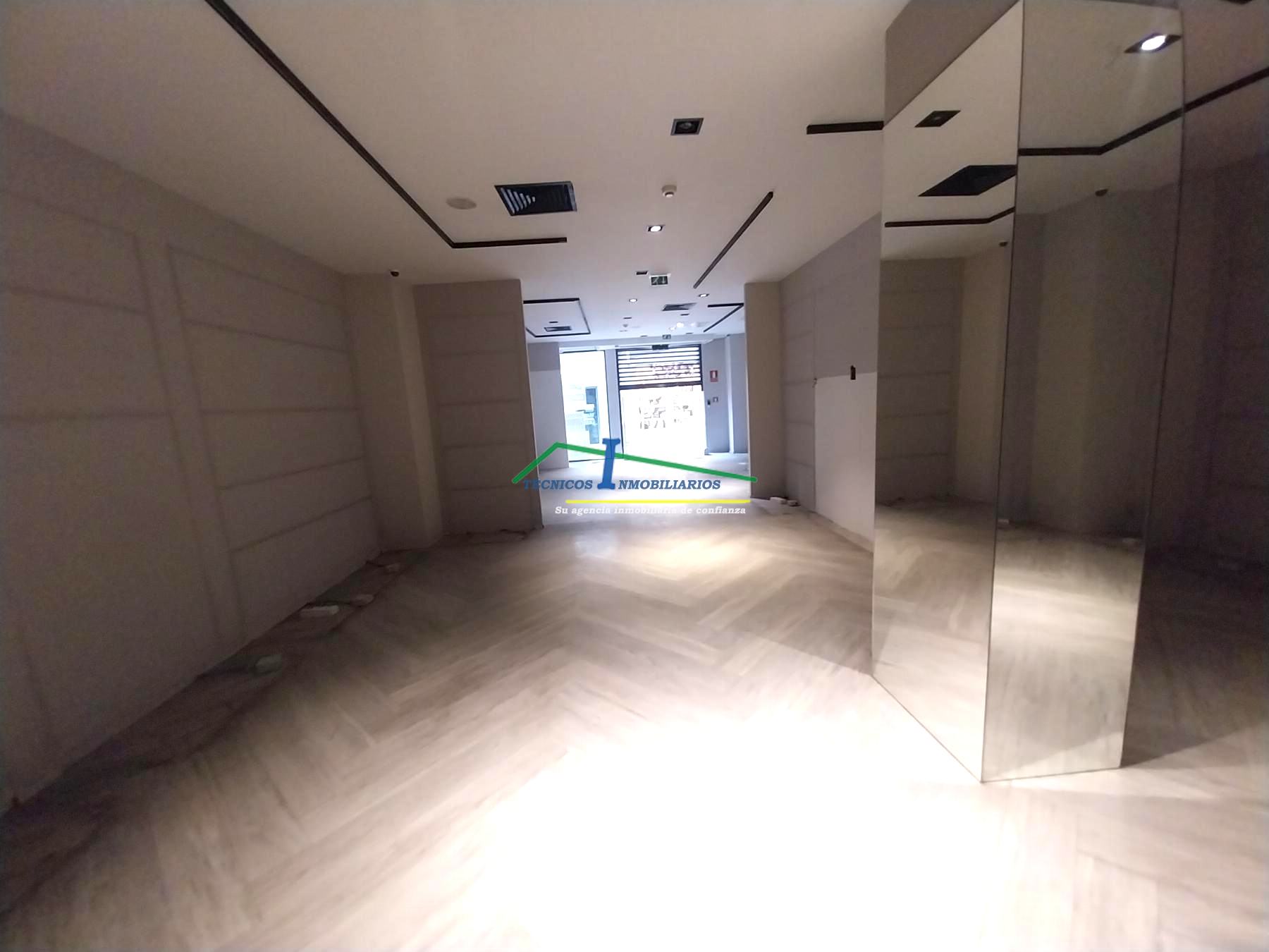 For rent of commercial in Mérida