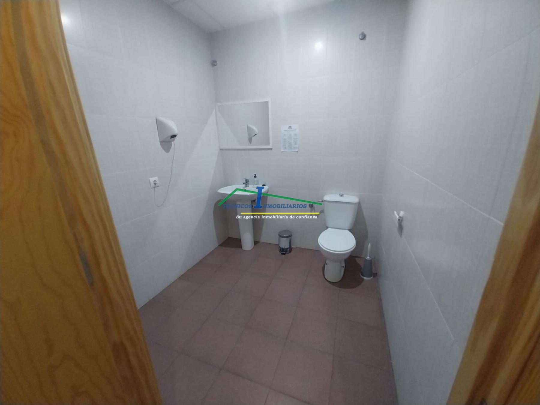 For rent of commercial in Mérida
