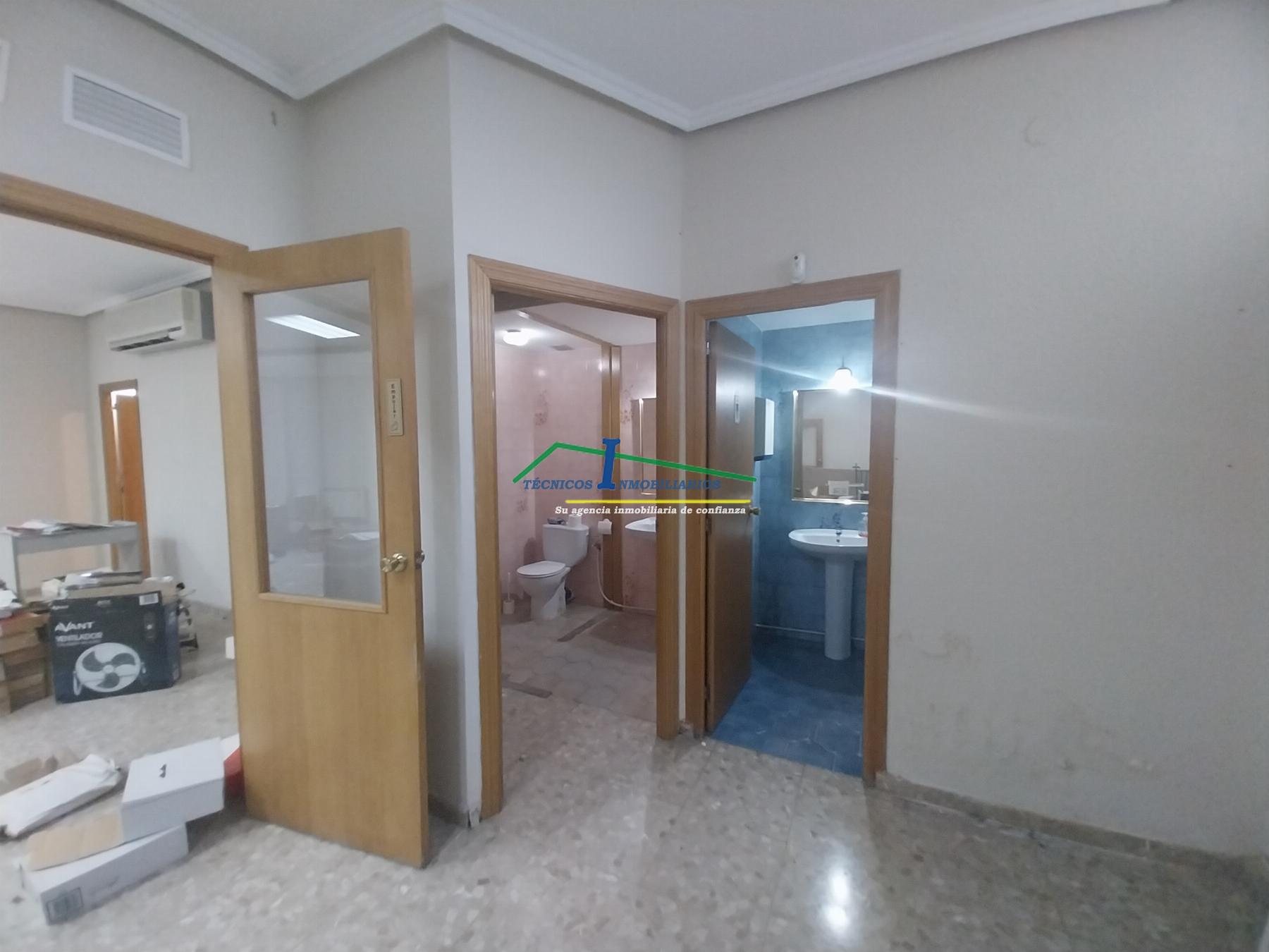 For sale of commercial in Mérida