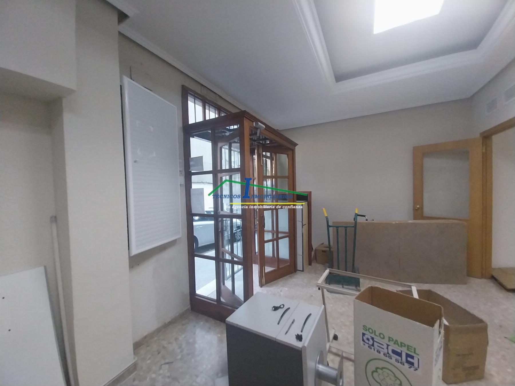 For sale of commercial in Mérida
