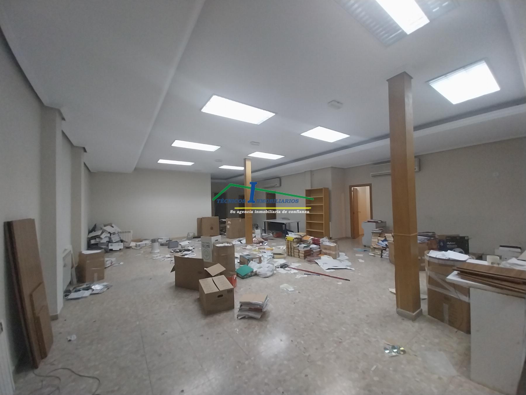 For sale of commercial in Mérida
