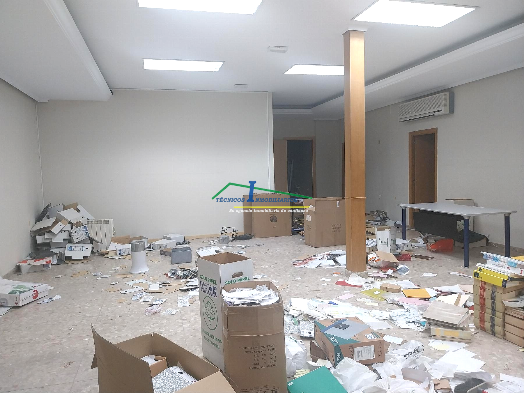 For sale of commercial in Mérida