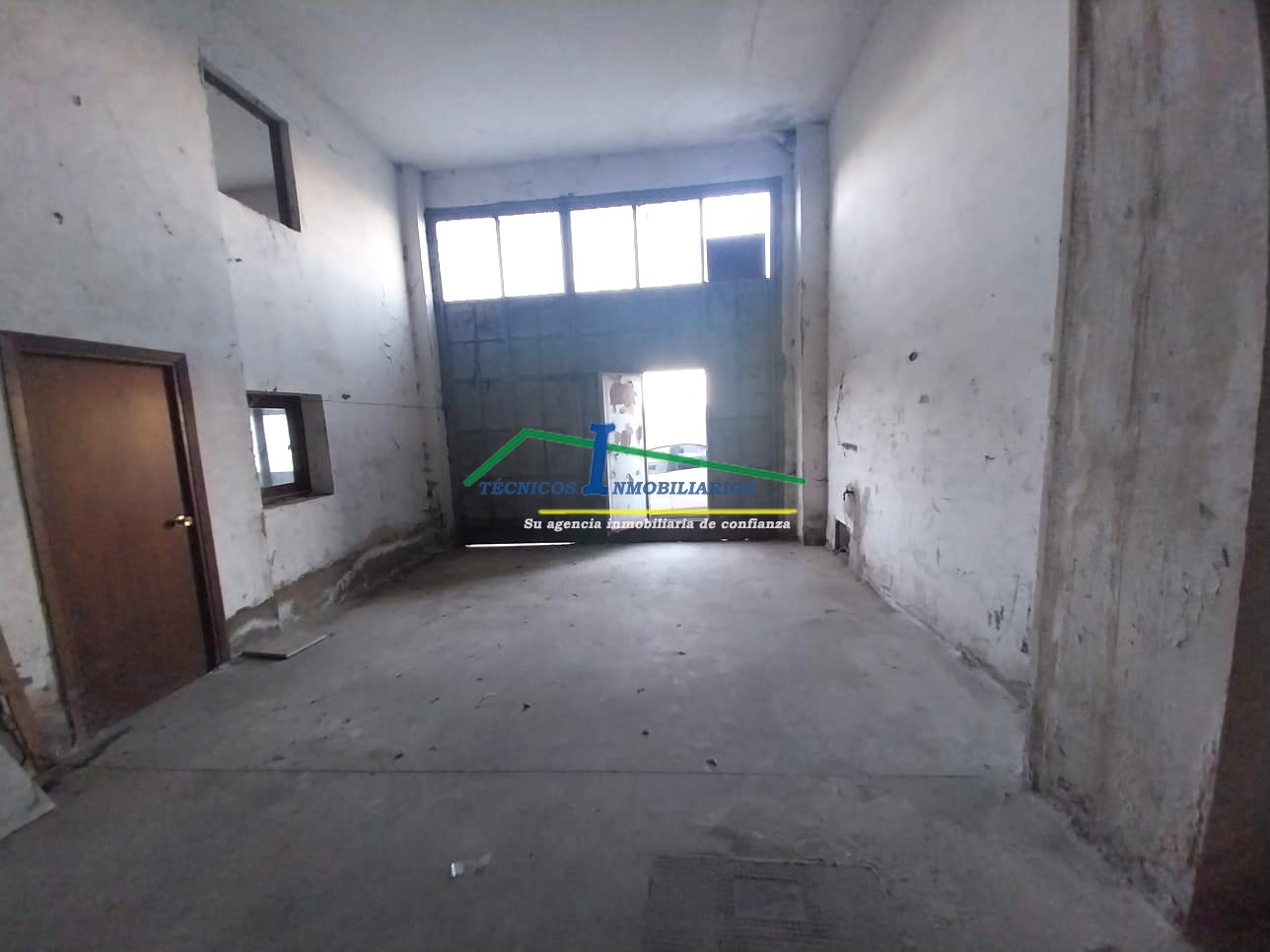 For sale of commercial in Mérida