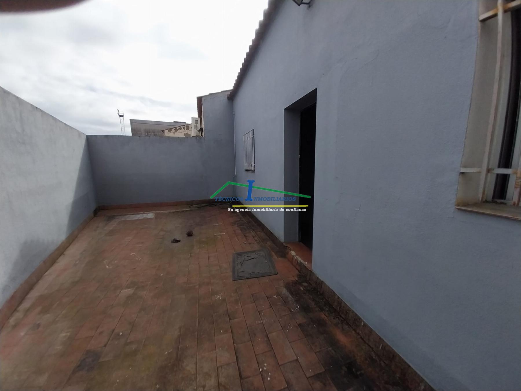 For rent of commercial in Mérida