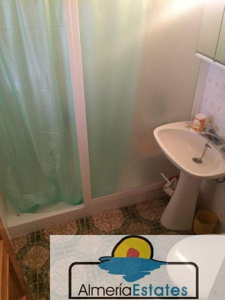 For sale of house in Vélez-Rubio