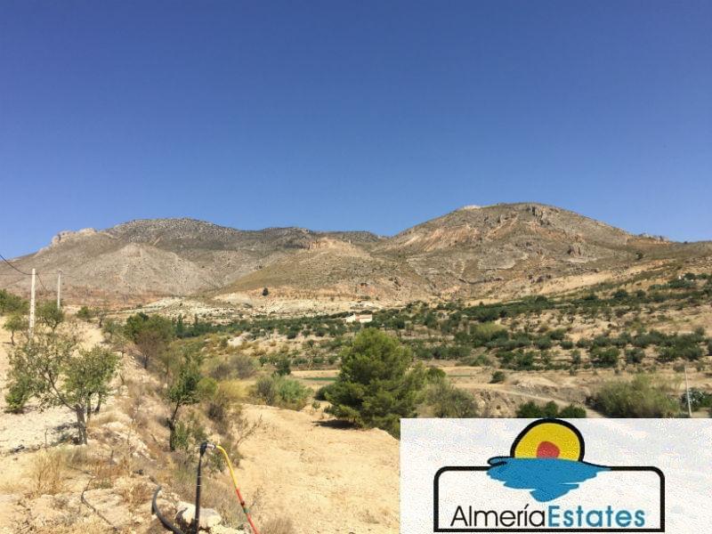 For sale of chalet in Lorca