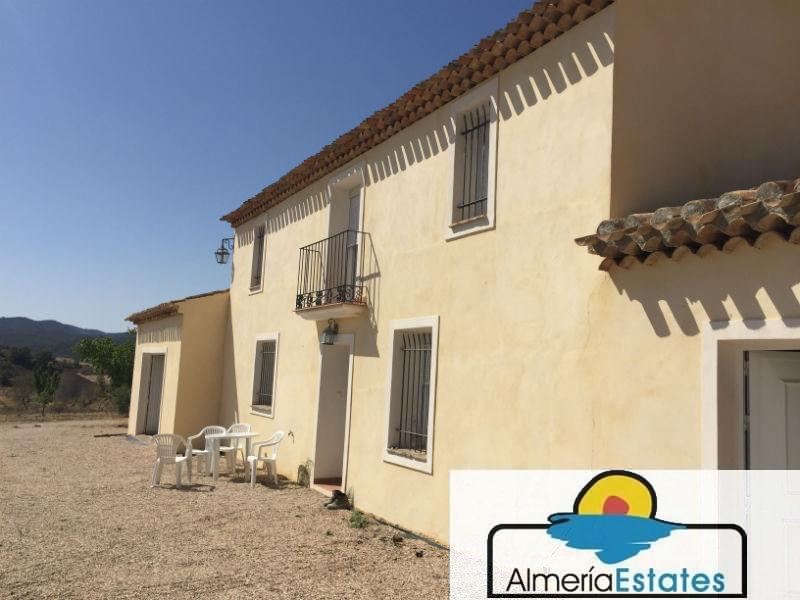 For sale of chalet in Lorca