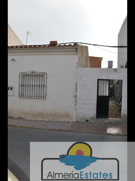 For sale of land in Albox