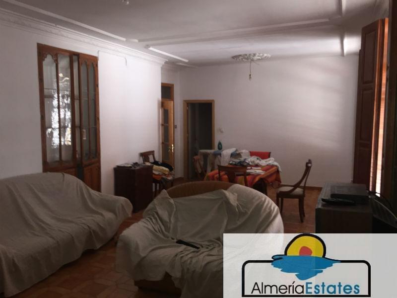 For sale of house in Vélez-Rubio