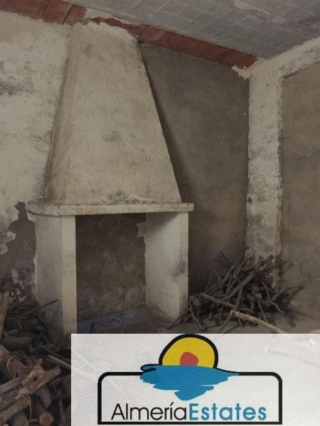 For sale of house in Vélez-Rubio