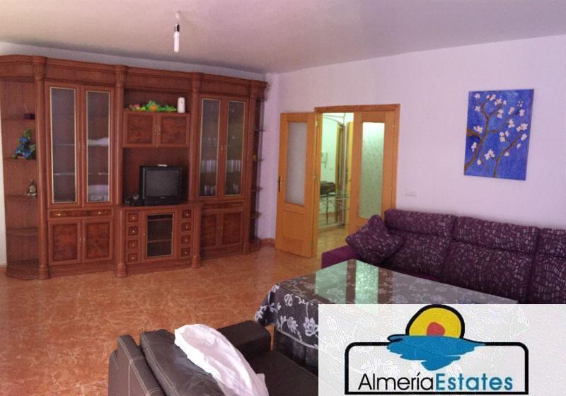 For sale of flat in Vélez-Rubio