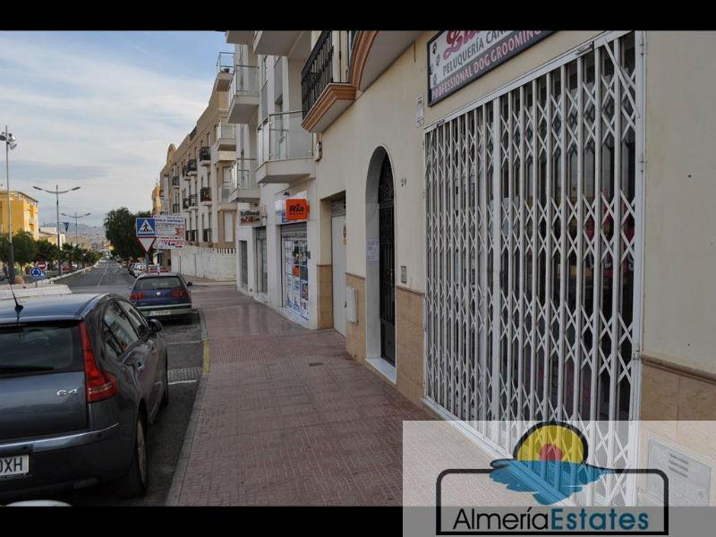 Alquiler de local comercial en Albox