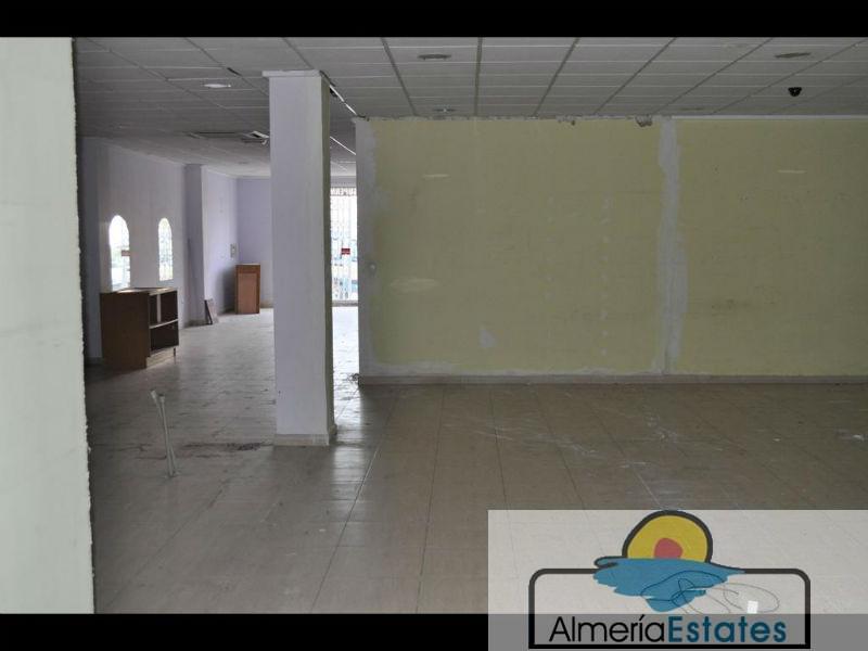 Alquiler de local comercial en Albox