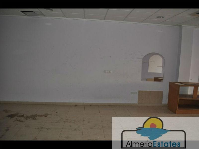 Alquiler de local comercial en Albox