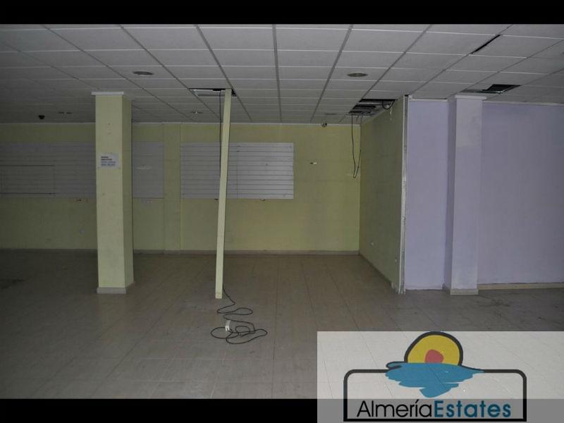 Alquiler de local comercial en Albox