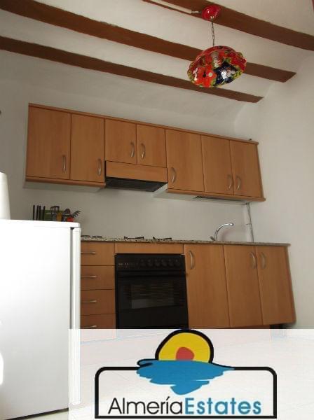 For sale of house in Vélez-Rubio