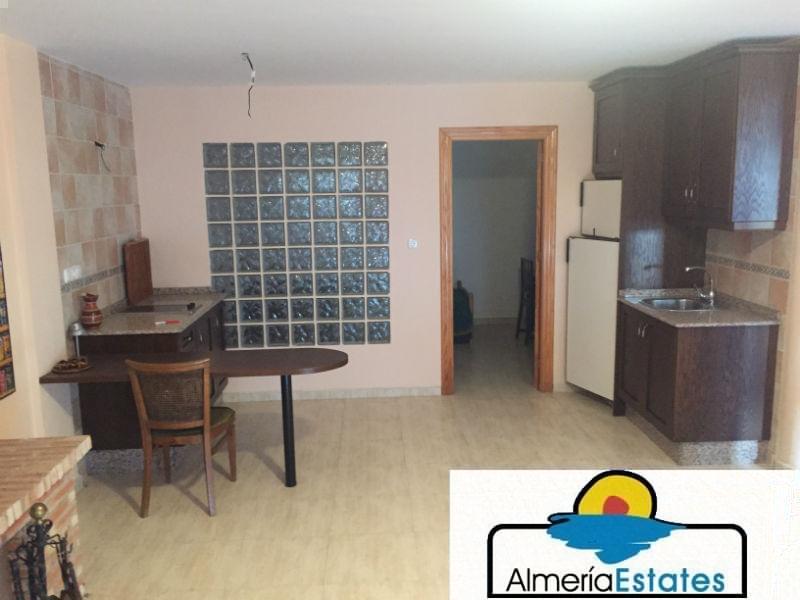 For sale of house in Vélez-Rubio