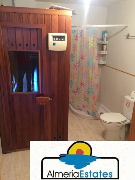 For sale of house in Vélez-Rubio