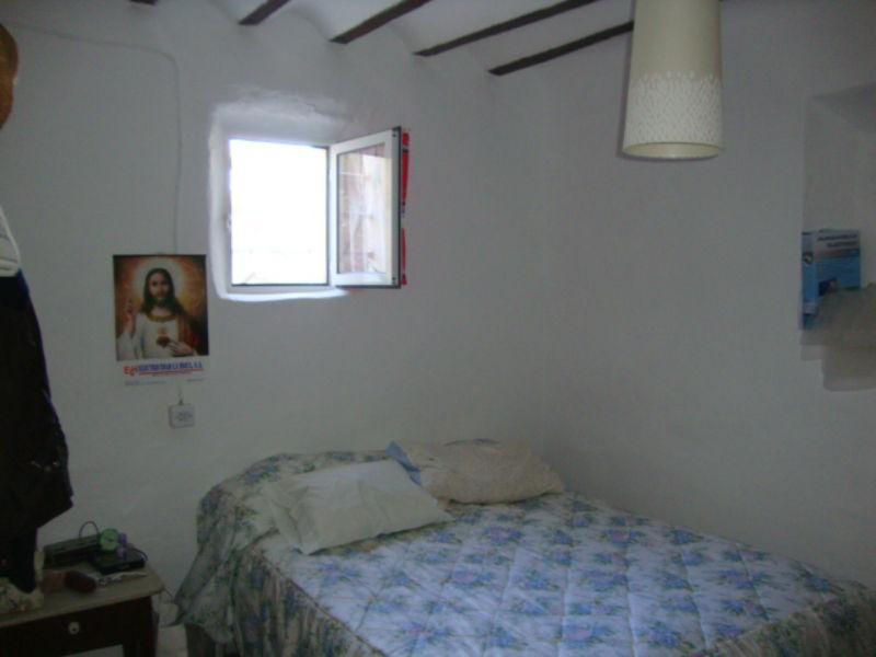 For sale of house in Taberno