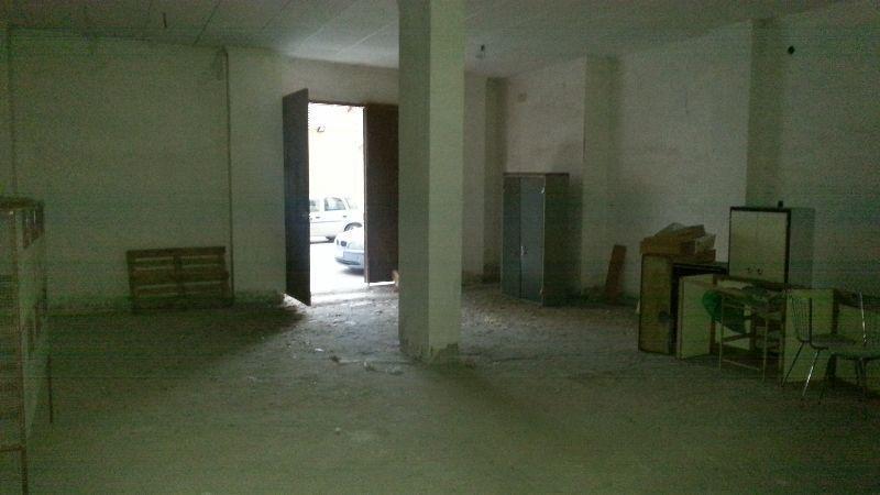 Venta de local comercial en Albox