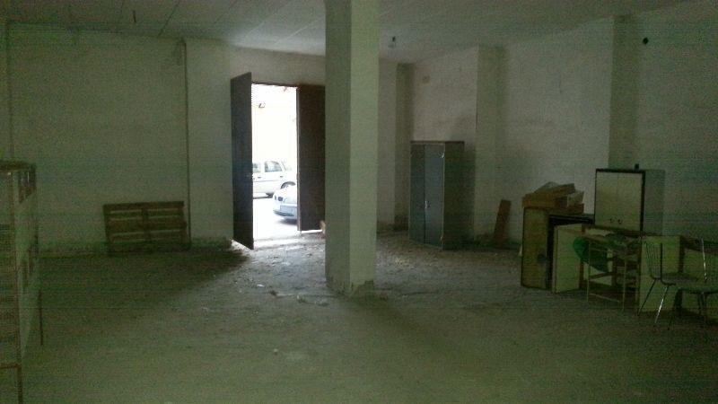 For rent of commercial in Albox