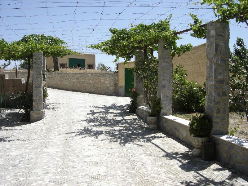 For sale of villa in Chirivel