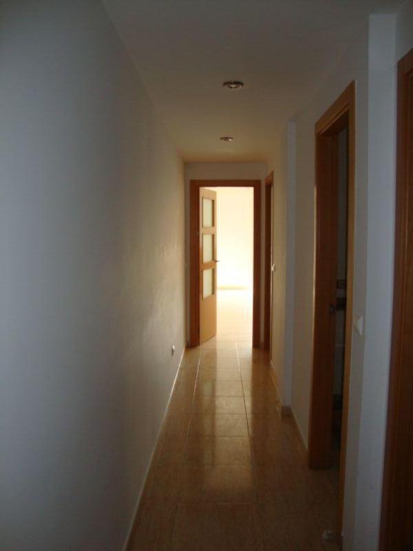 For sale of flat in Fines