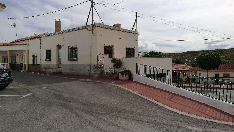 For sale of house in Taberno