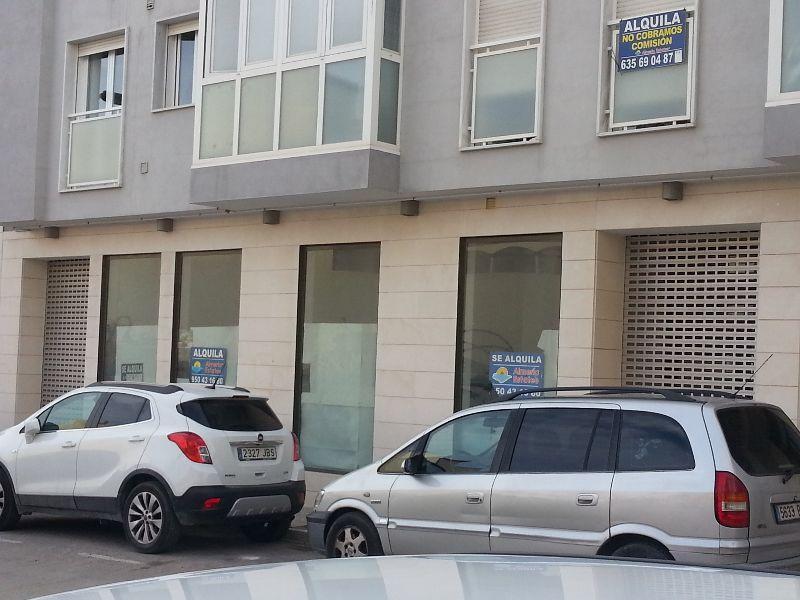 For rent of commercial in Albox