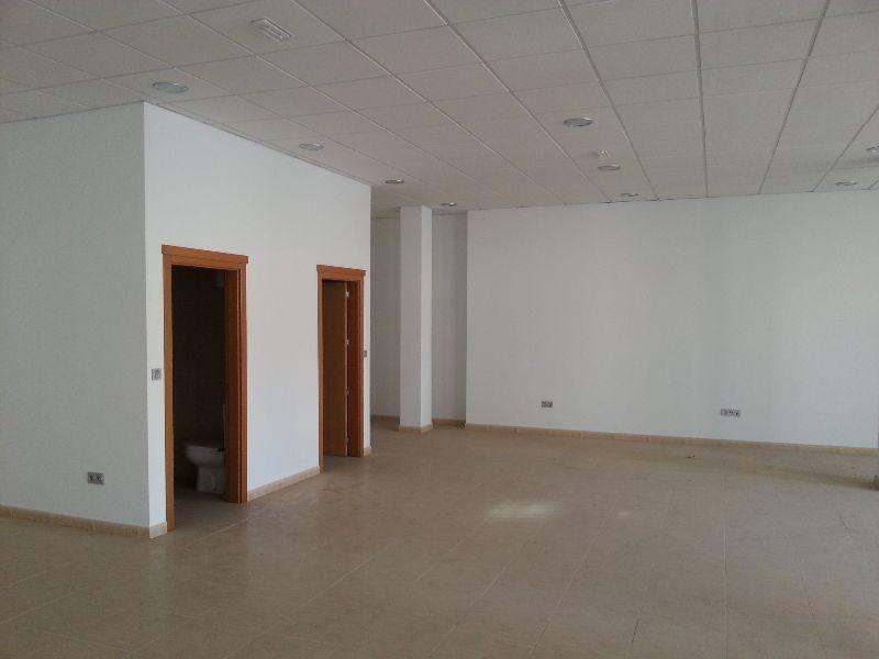 Alquiler de local comercial en Albox