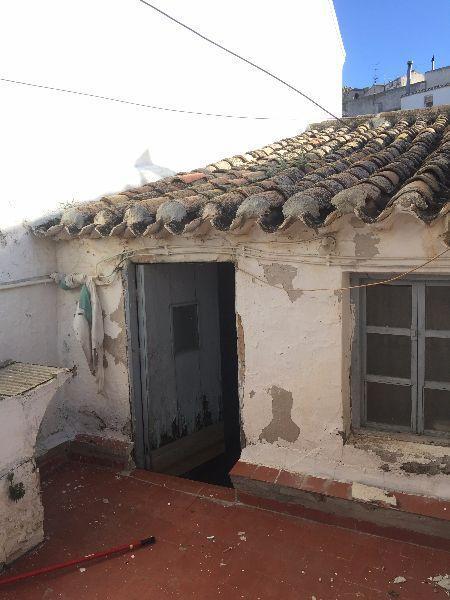 For sale of house in Vélez-Blanco