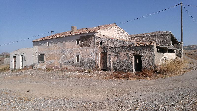 Venta de casa en Taberno