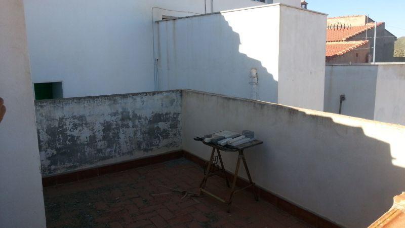 For sale of house in Líjar