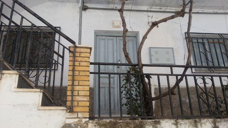 For sale of house in Líjar