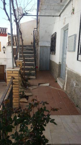 Venta de casa en Líjar