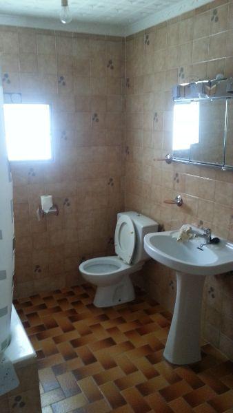 For sale of house in Líjar