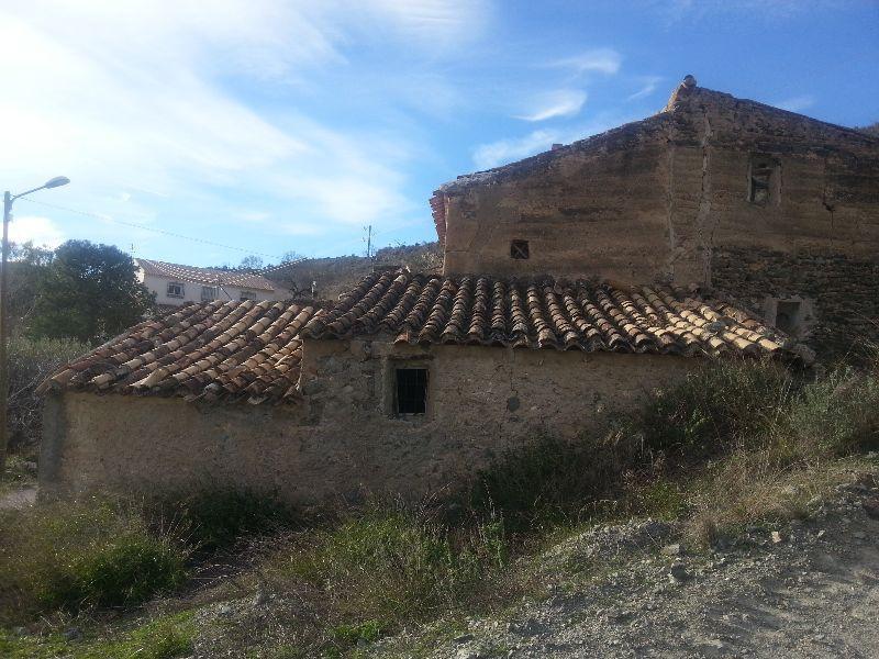 For sale of house in Oria