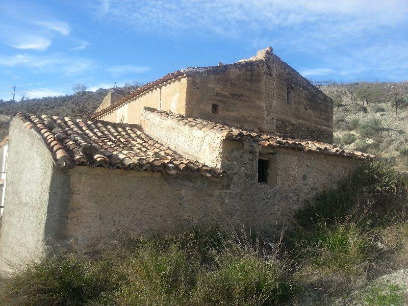 For sale of house in Oria