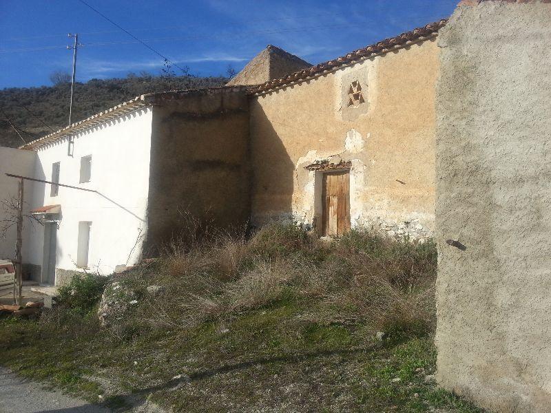 For sale of house in Oria