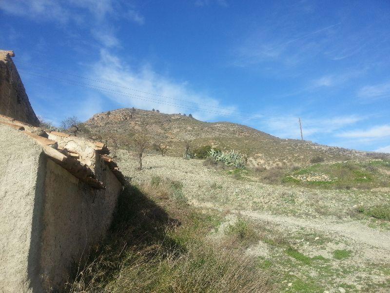 For sale of house in Oria