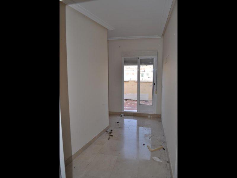For sale of penthouse in Cantoria