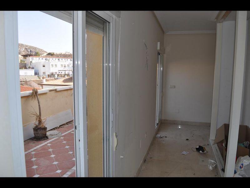 For sale of penthouse in Cantoria