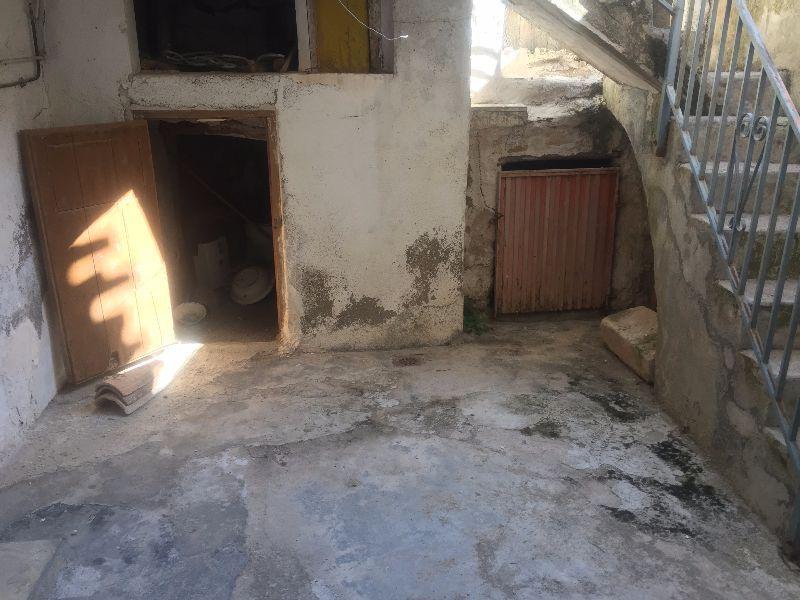 For sale of house in Vélez-Rubio