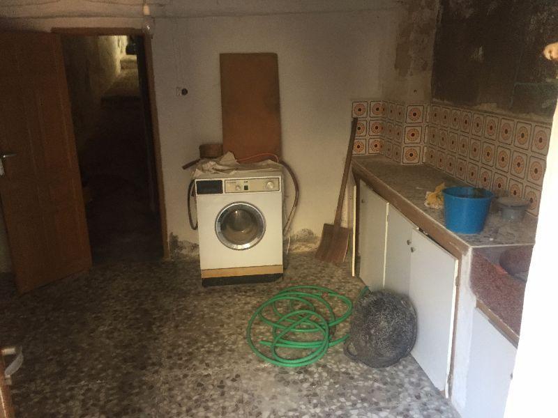 For sale of house in Vélez-Rubio