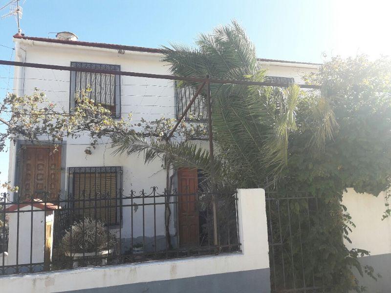 For sale of house in Cantoria