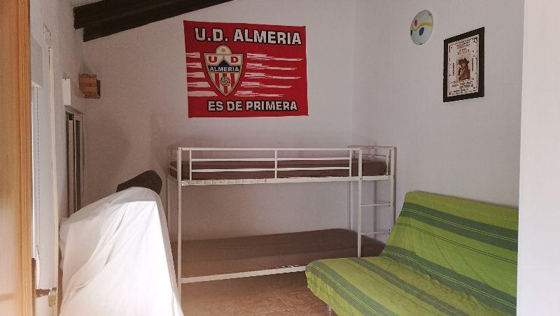 For sale of house in Albánchez