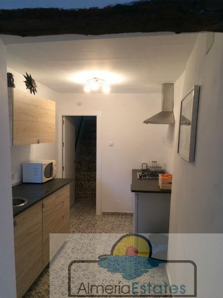 For sale of house in Vélez-Rubio