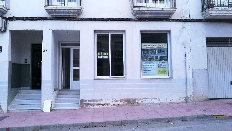 For rent of commercial in Albox