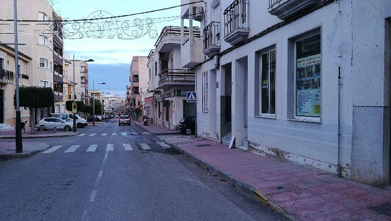 Alquiler de local comercial en Albox