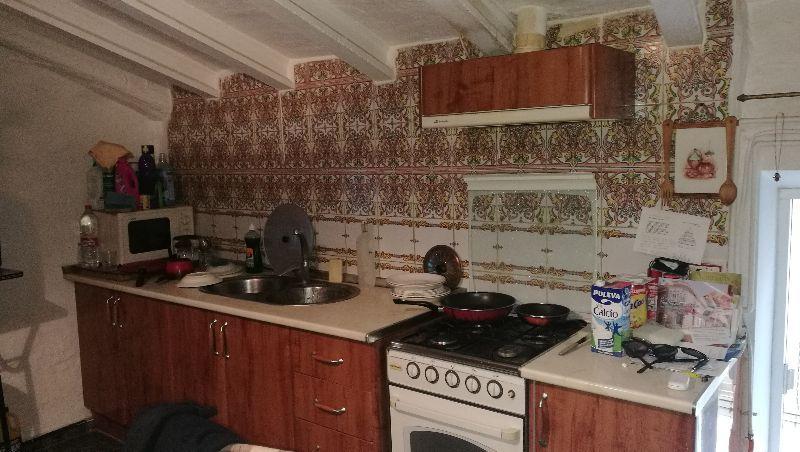 For sale of house in Oria